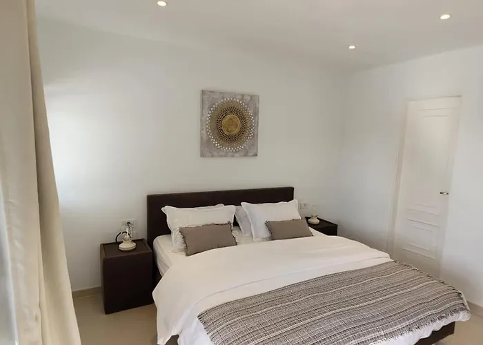 Piedra Pura Vila Tejina de Isora